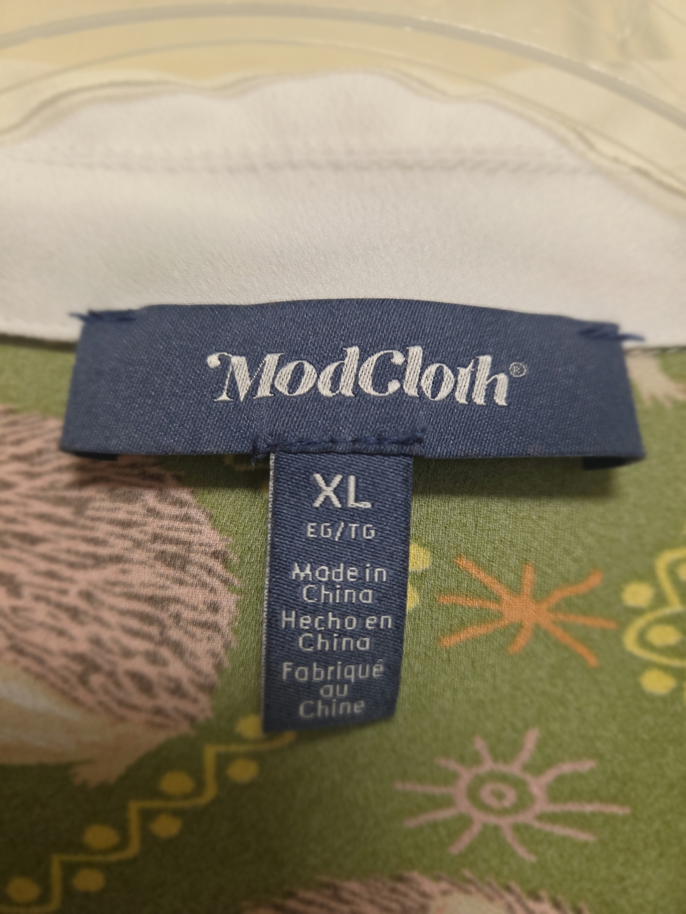 Modcloth Blouse Hedgehog with Pussybow XL - Picture 8 of 10